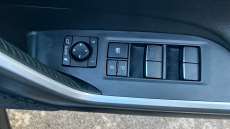 Toyota RAV4 2.5 VVT-i Hybrid Design 5dr CVT Hybrid Estate